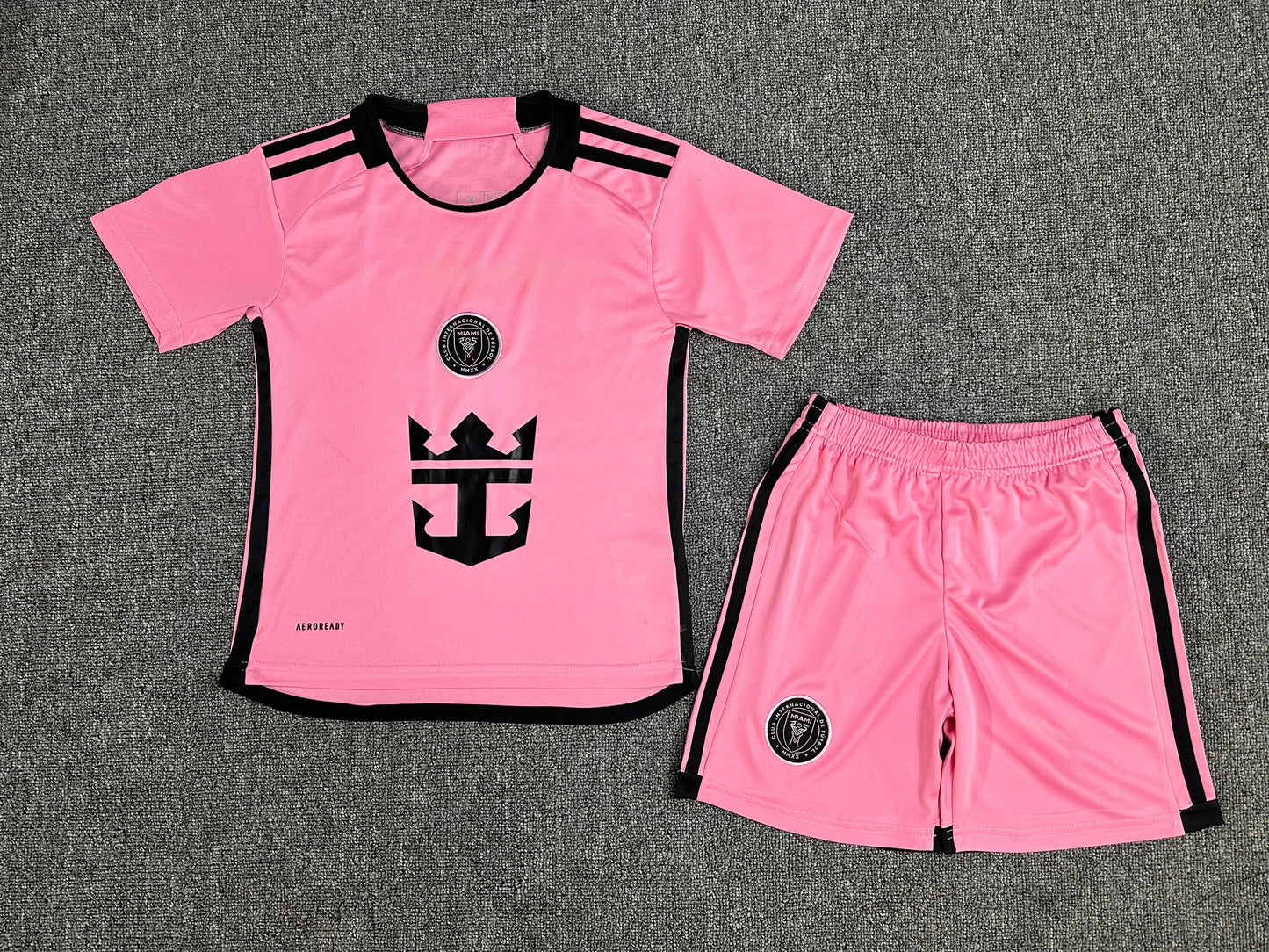 Inter Miami Hemma 25